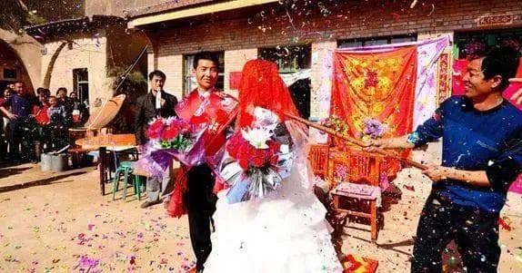 农村高离婚率与结婚难并存：经济困境与观念变革下的婚姻困局