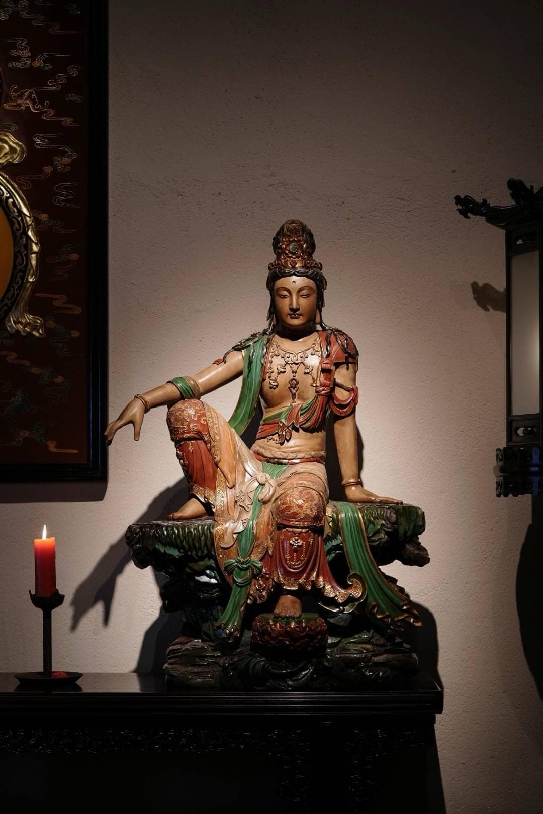 香樟木复刻，辽代木雕水月观音像