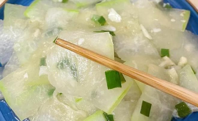 不能错过的素炒冬瓜，嫩鲜营养，降脂瘦身，被夸爆的风味家常菜