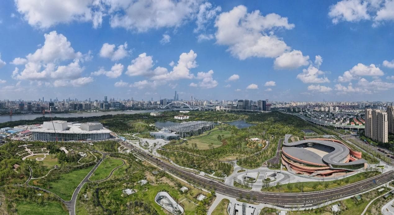 解码魔都｜用寸土寸金地，圆绿水青山梦——写在世博文化公园南区开园之际