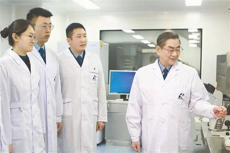 陈志南院士：破解生命科学难题