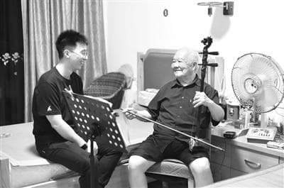 杭州探索"多代同楼"养老模式：年轻人与老人的双向奔赴