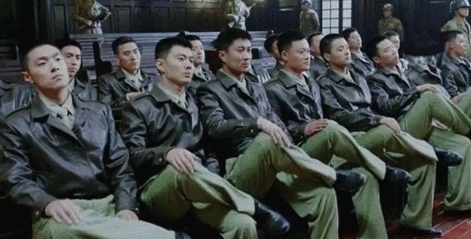 北平无战事：美国威胁与内部博弈如何推动反腐剧情