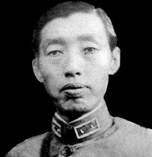 倒戈军阀石友三，先火烧少林寺后投降日军，作恶多端终被部下活埋