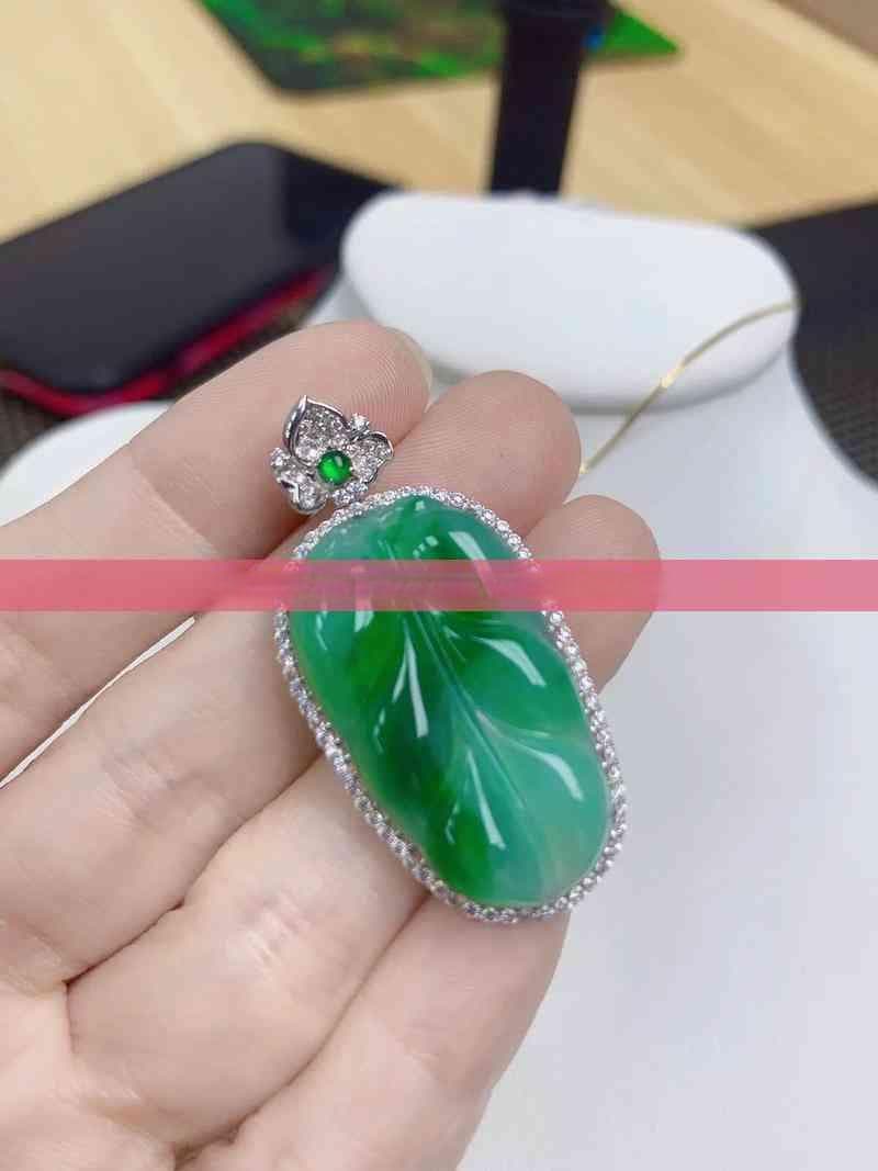隐晶质结构与粒状结构的区别及其在地质学中的应用