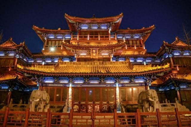 宫廷之外的绝代风华：揭秘宋徽宗与李师师的传奇情缘