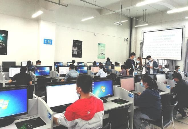 2024年中专毕业生就业利好，十大热门专业排行榜发布