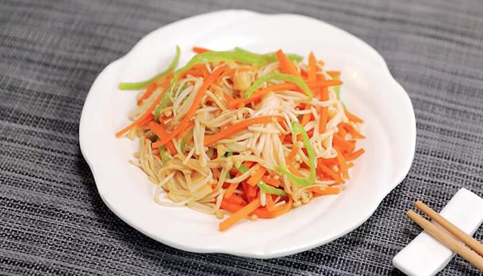 金针菇怎么做好吃：素炒金针菇的详细做法