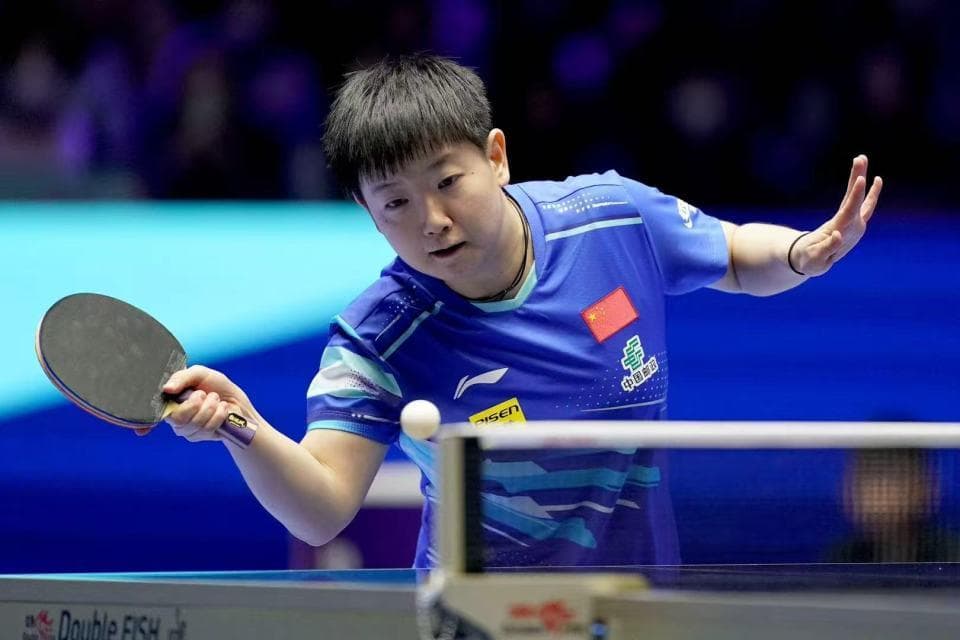 王曼昱4-0孙颖莎亚洲杯夺冠，世界第一输在哪里？