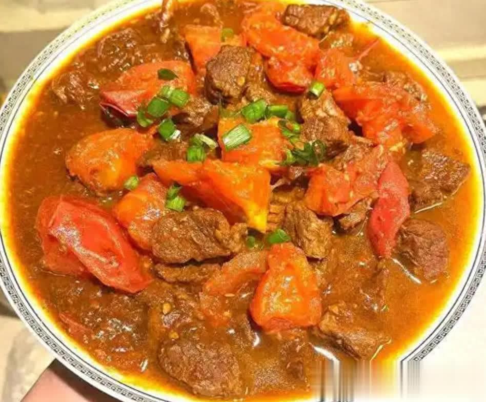 五星级美味！番茄炖牛肉的五种绝妙口味，轻松学会