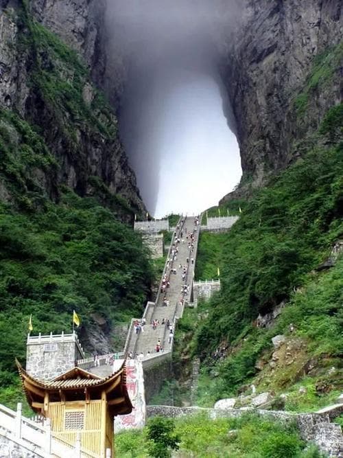 形容风景美怎么说：技巧大全及例句，让你表达更精准！