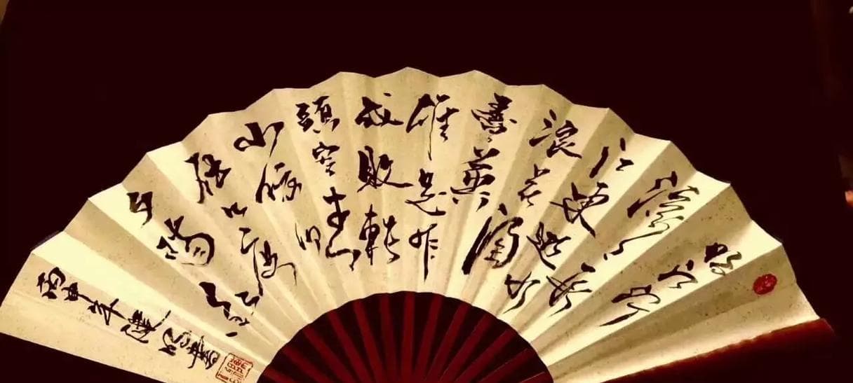 金庸名言名句赏析——唯美的武侠哲学（探寻金庸笔下英雄人物的智慧）