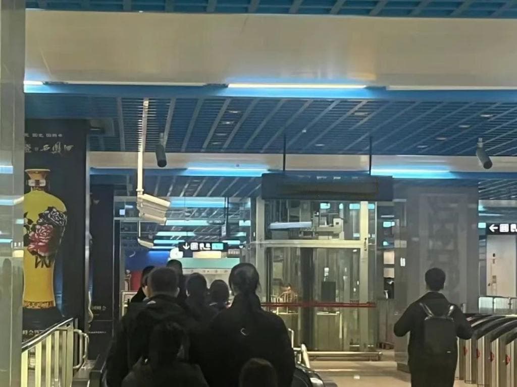 西安地铁8号线最新进展：换乘攻略与首班车安排全解析