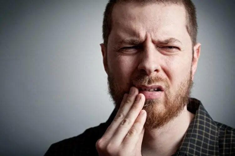 牙齿脱落，这3种危害不可小觑