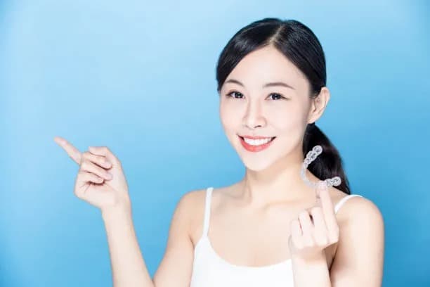牙痛困扰生活的背后如何寻找有效缓解方法