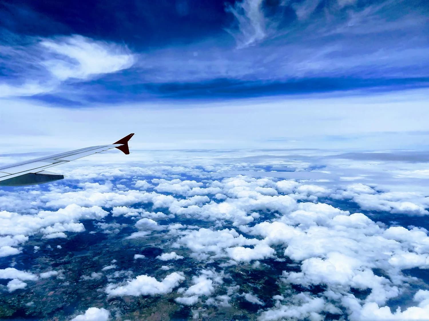 汤姆·克鲁斯再战高空：《壮志凌云2》飞行特技揭秘
