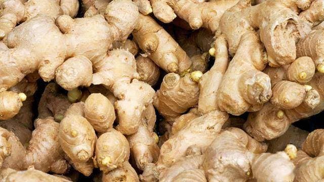 生姜是脑梗的“杀手”？医生建议：若想大脑健康，4种食物多吃