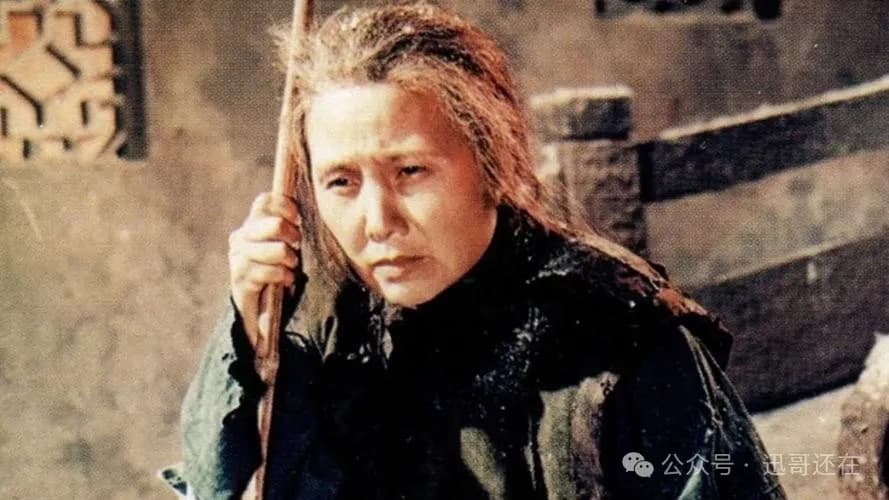 祥林嫂：悲剧的轮回与时代的镜像