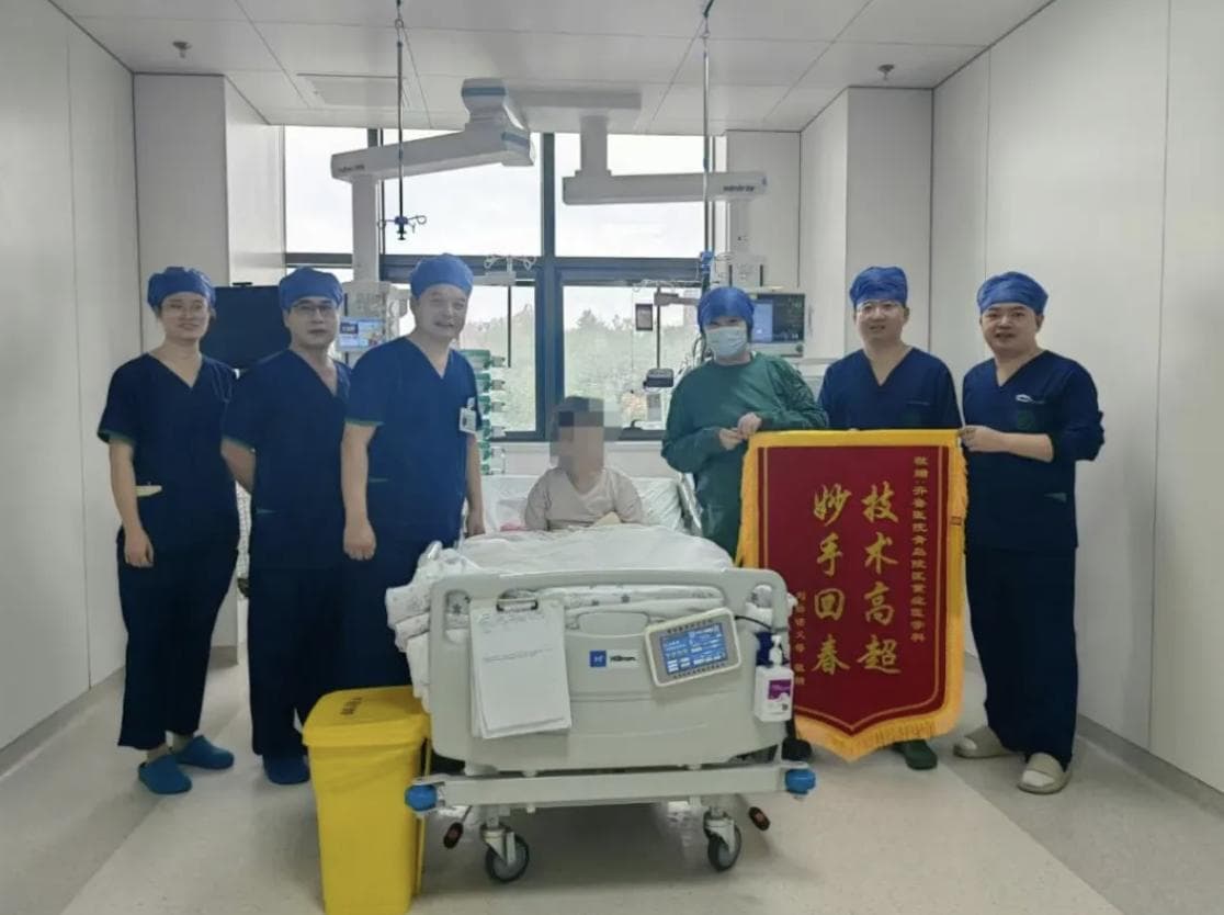 山东大学齐鲁医院（青岛）多学科集成尖端技术成功救治一易栓症患儿
