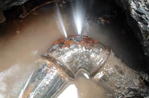铁水管生锈漏水各种修补方法
