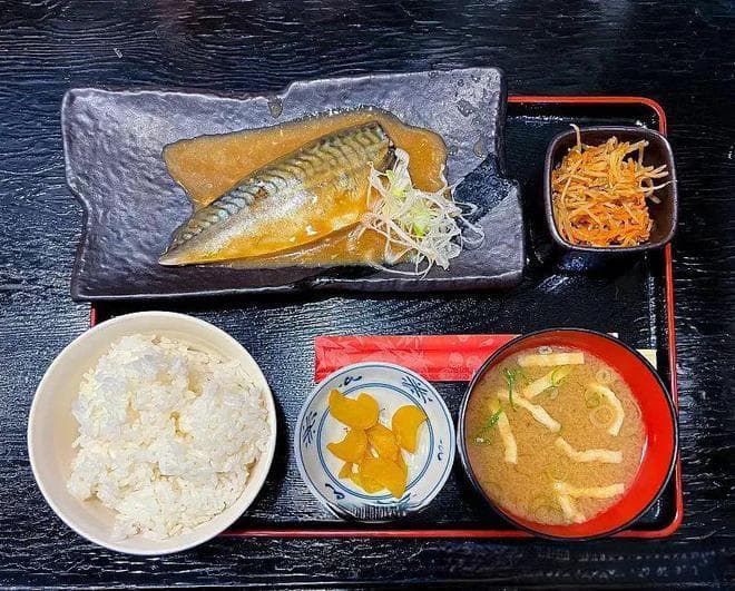 美尼尔综合症饮食指南：五类食物助力缓解症状