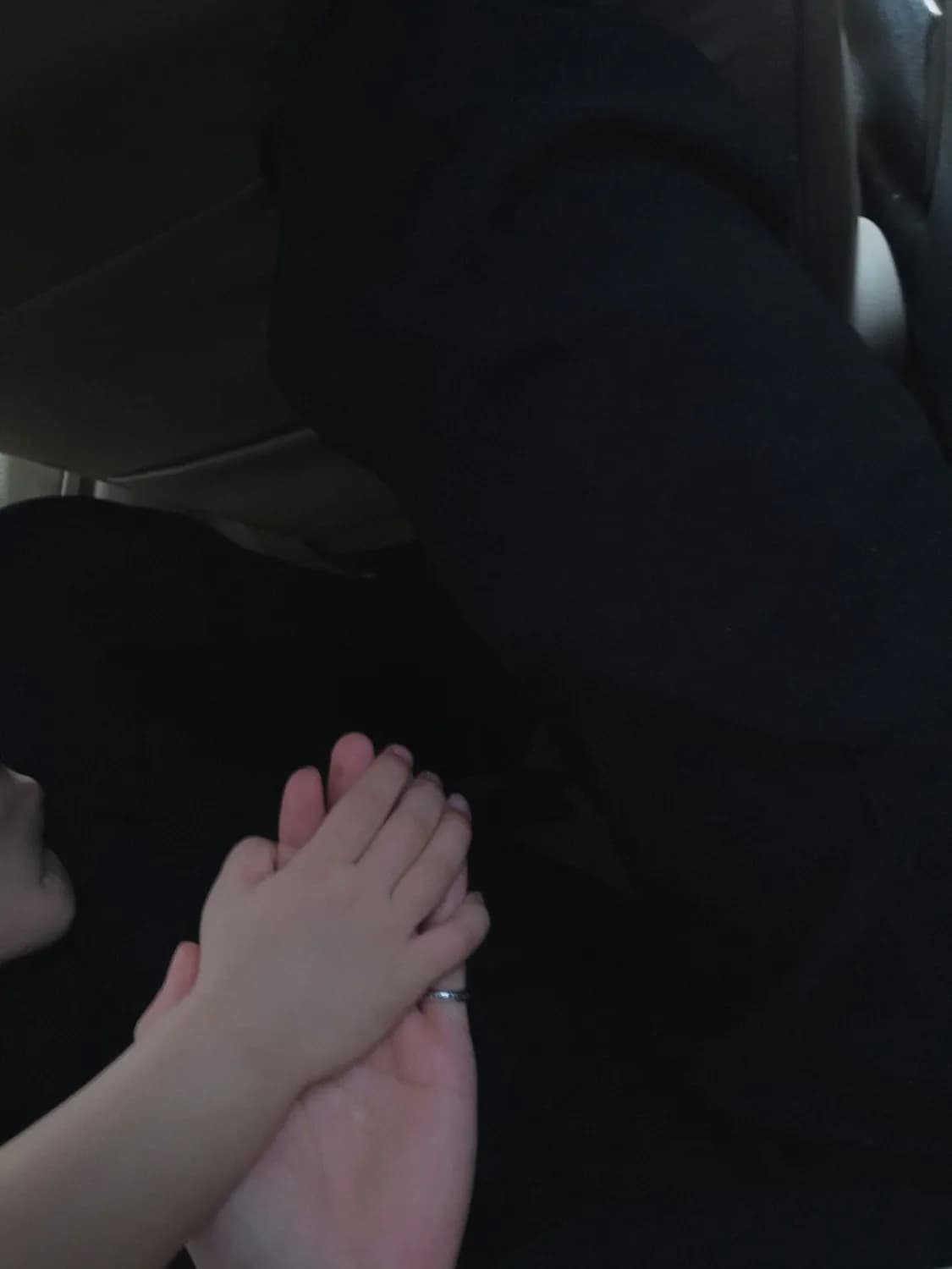 聚光灯下的阴影：赵露思抑郁症背后的情绪价值缺失