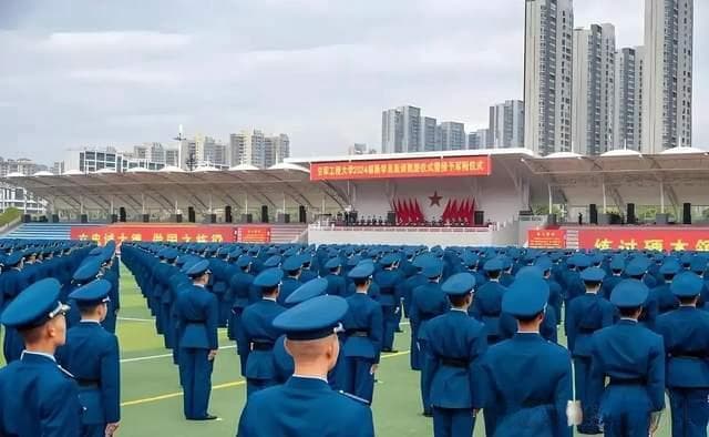 军改中，军校系统共有四大调整，数量缩减、级别降低、优化重组