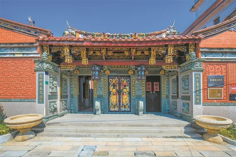 百街百"姓"百门匾 守护古城文史魂