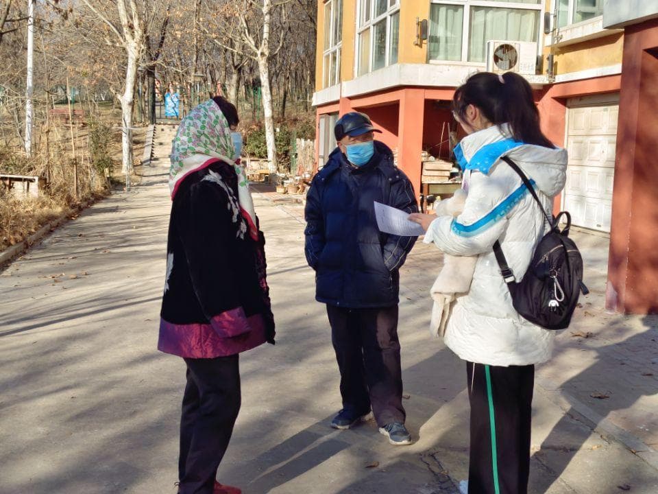跨越山海的陪伴：老漂族的异乡生活纪实