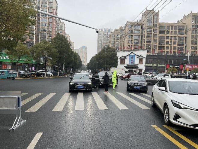 轻微交通事故如何快速处理！