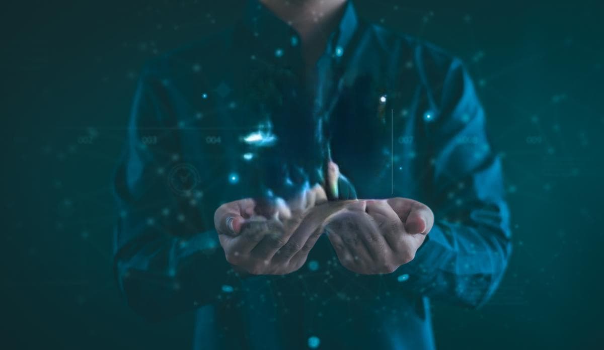 未来的数据保护趋势会是怎样的？如何加强对个人的隐私保护？