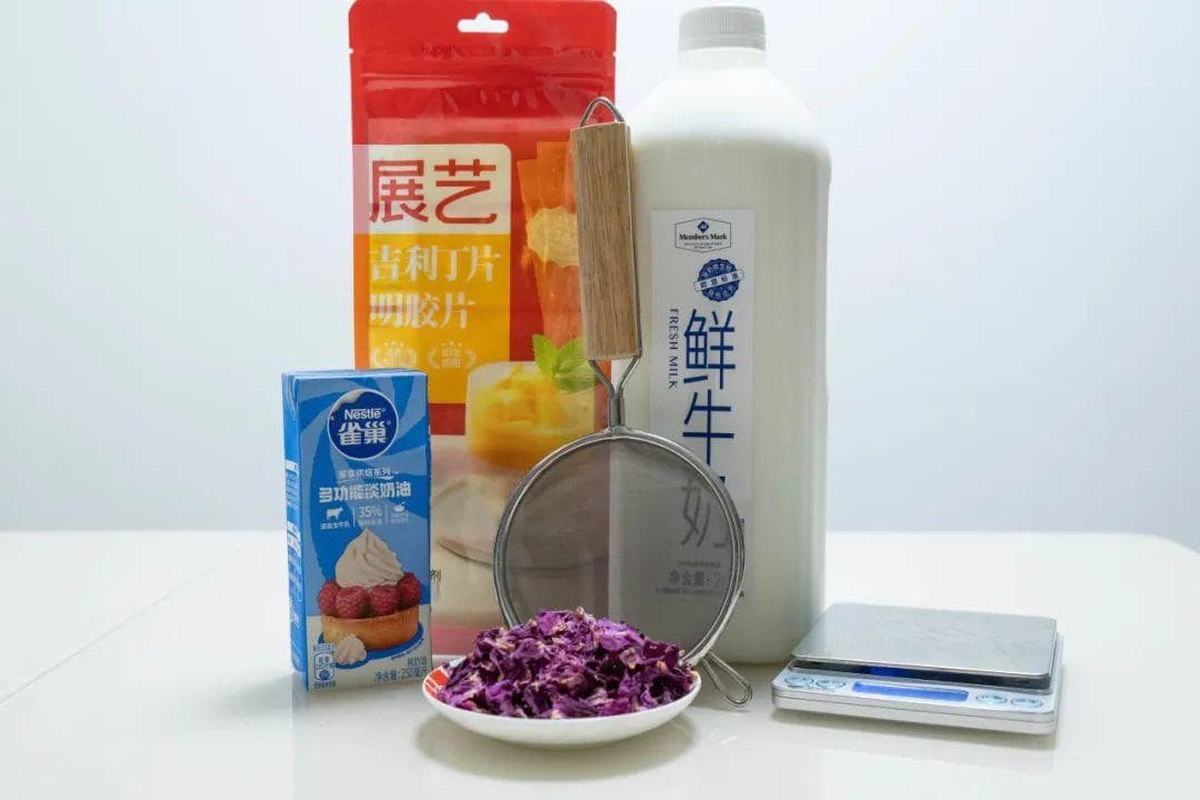 美食厨房 | 玫瑰奶冻