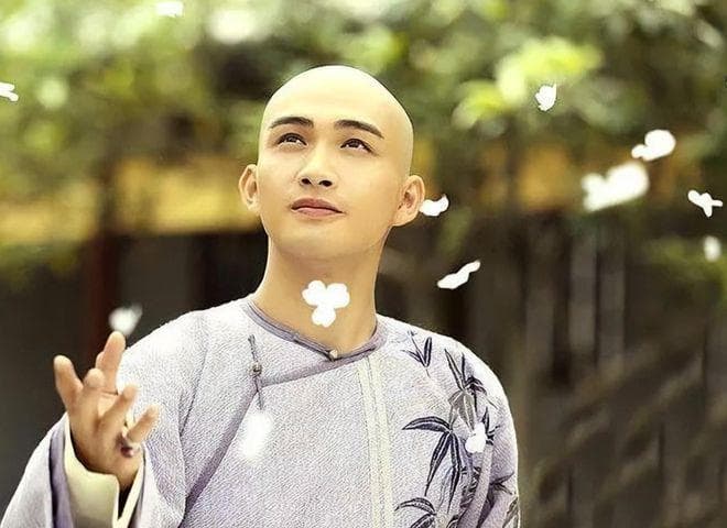 纳兰容若：能写出“人生若只如初见”的多情公子，一定要有情伤？