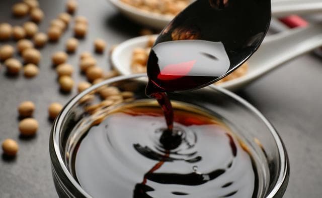 蒸鱼豉油怎么用？两个简单实用的烹饪技巧