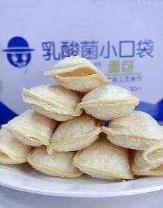 自制巧克力爆米花：简单几步就能做出美味零食