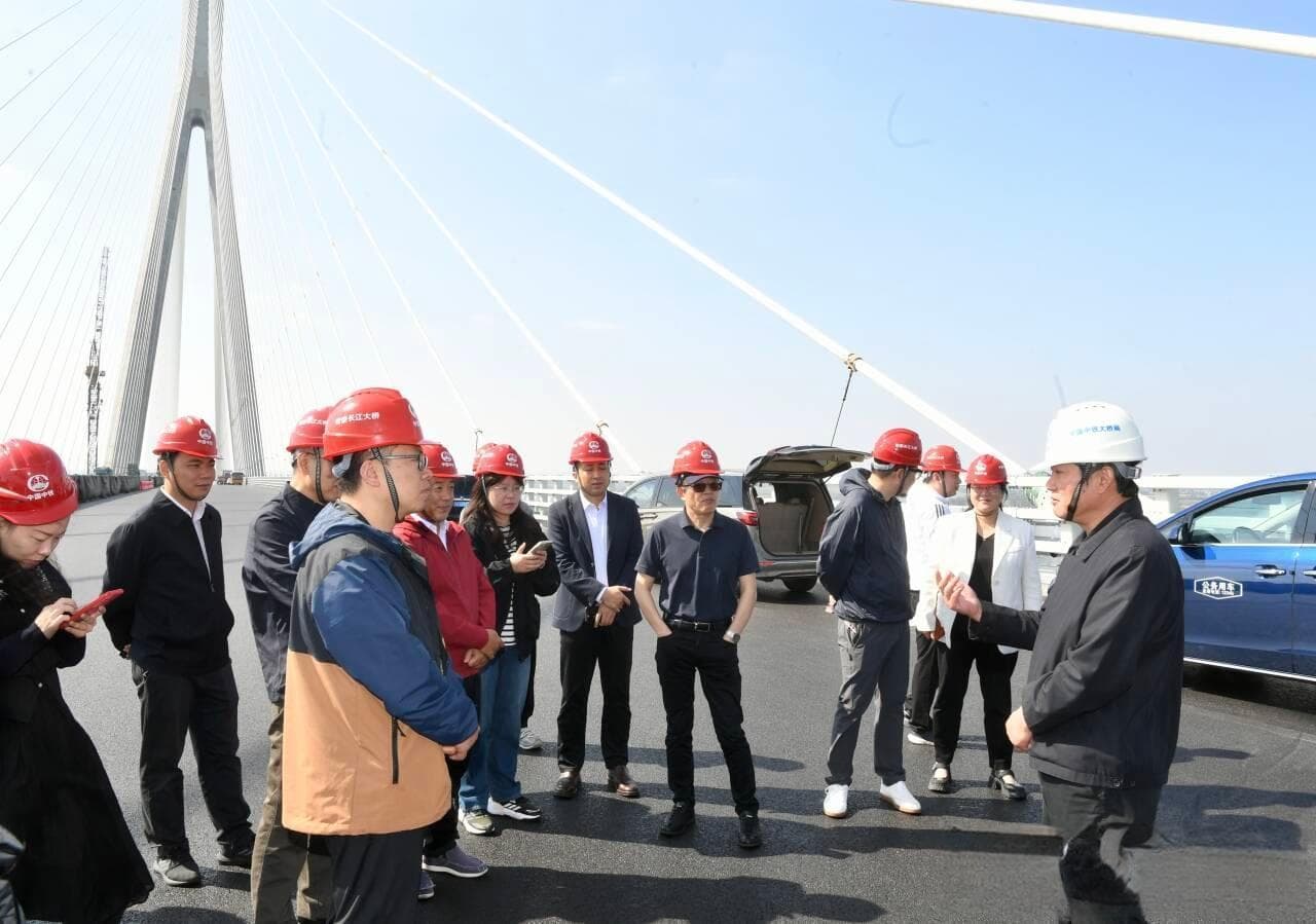 常泰长江大桥：世界最大跨度公铁两用斜拉桥，助力常州打造“长三角中轴枢纽城市”