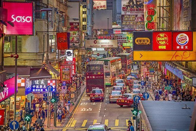 香港工作、深圳生活，一年攒下30.8万，每日通勤3小时，值得么？