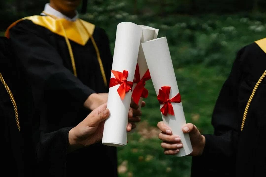 专业博士和学术博士之间究竟有多大区别？企业高管选哪种更好？