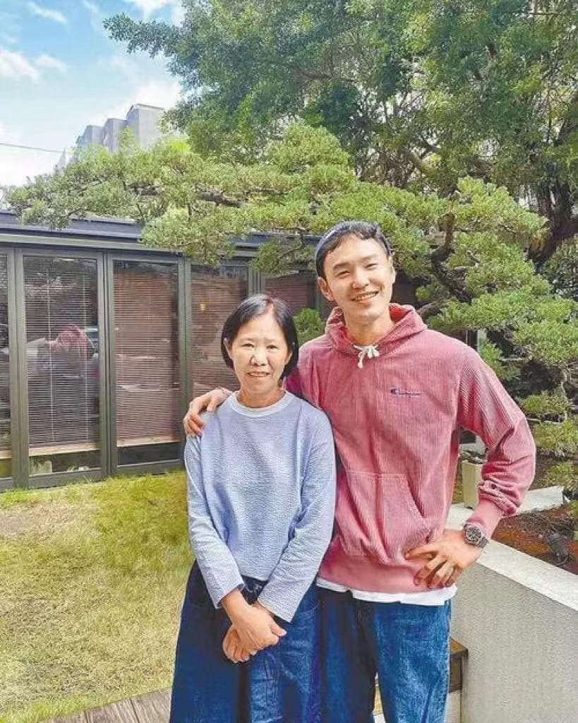 母亲去世，阮经天还是无法走出悲伤情绪，12月后考虑接工作