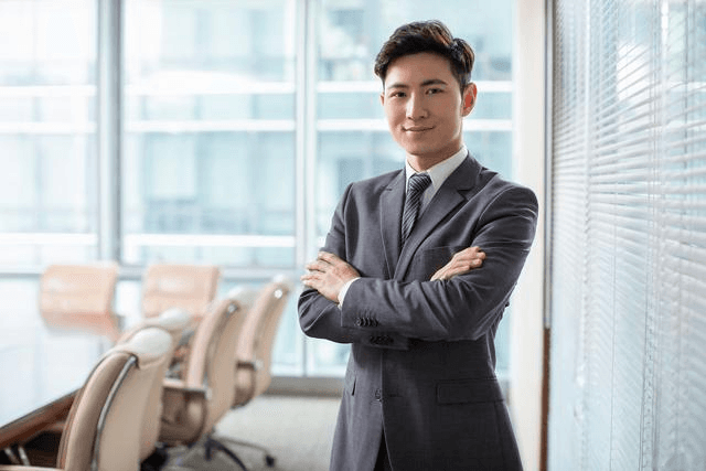 帕金森定律：为何拥有越多时间越难完成任务