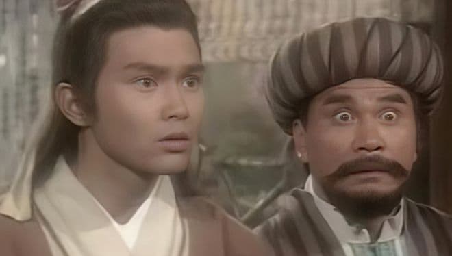 《神雕》中，郭靖为何与欧阳锋拼命？你看黄蓉曾与西毒同住了多久