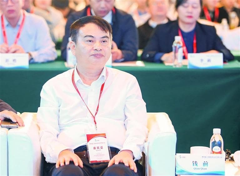 两位院士谈袁隆平精神：科技之光与人才之光将照亮种业发展之路