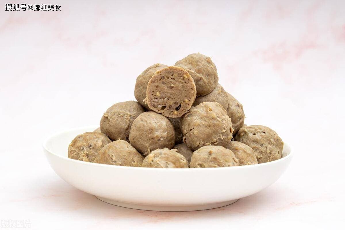 潮汕牛肉丸家庭制作，口感Q弹会爆汁，做法配方小技巧都在这里