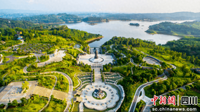 成渝故道上的明珠：隆昌绽放历史与自然魅力