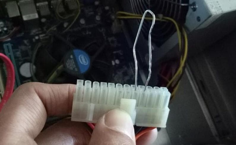 电源短接测试方法：PS_ON引脚和GND引脚短接