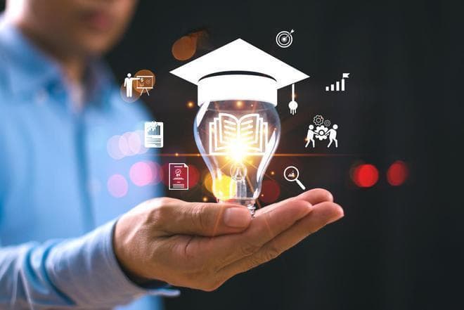 中专生应通过什么方式提升竞争力？惠州财经学校探讨