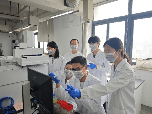 上海大学科研团队研发出两款高活性多肽基敷料 照亮糖尿病足护理之路