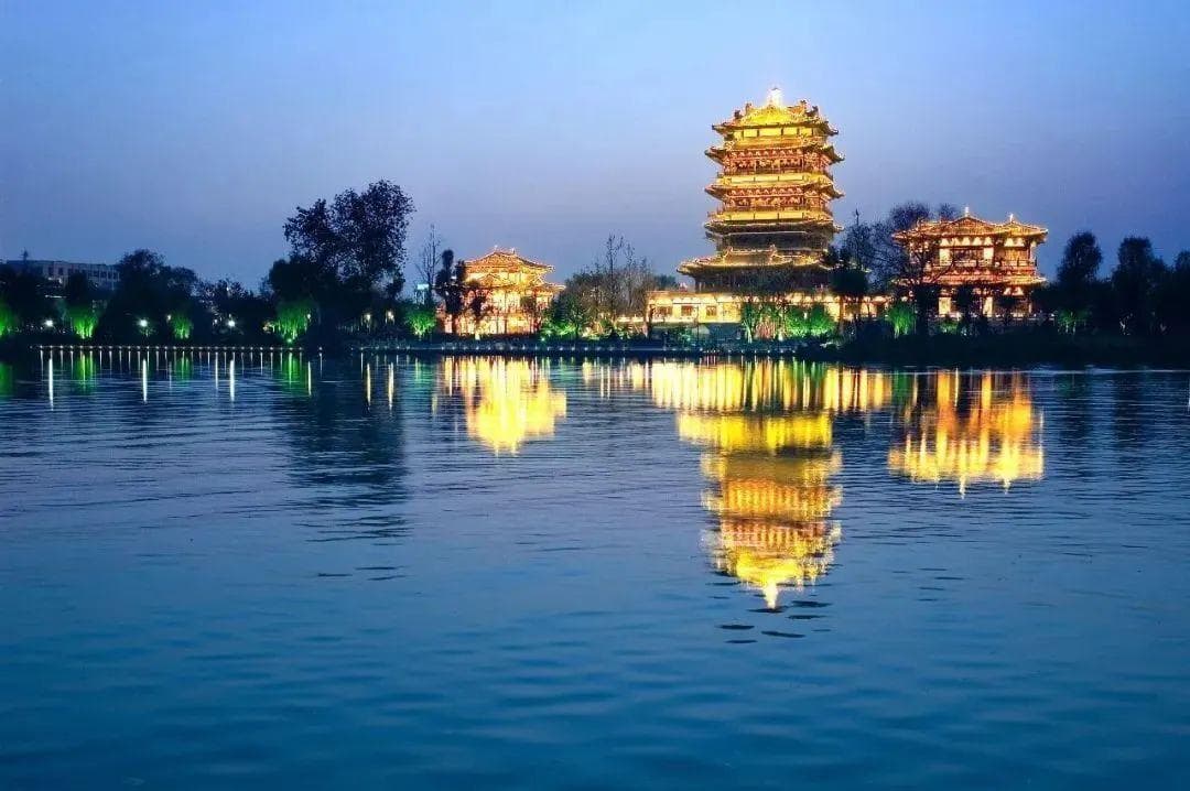 济南最美的夜晚，藏在这份攻略里