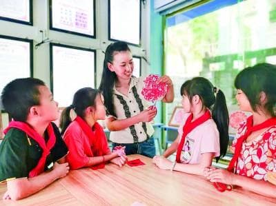 融新绘古，笔墨传艺——走近传统工艺美术的青年传承人
