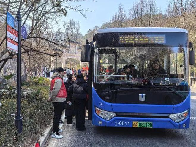藏在北高峰下，杭州有座寺庙悄然走红